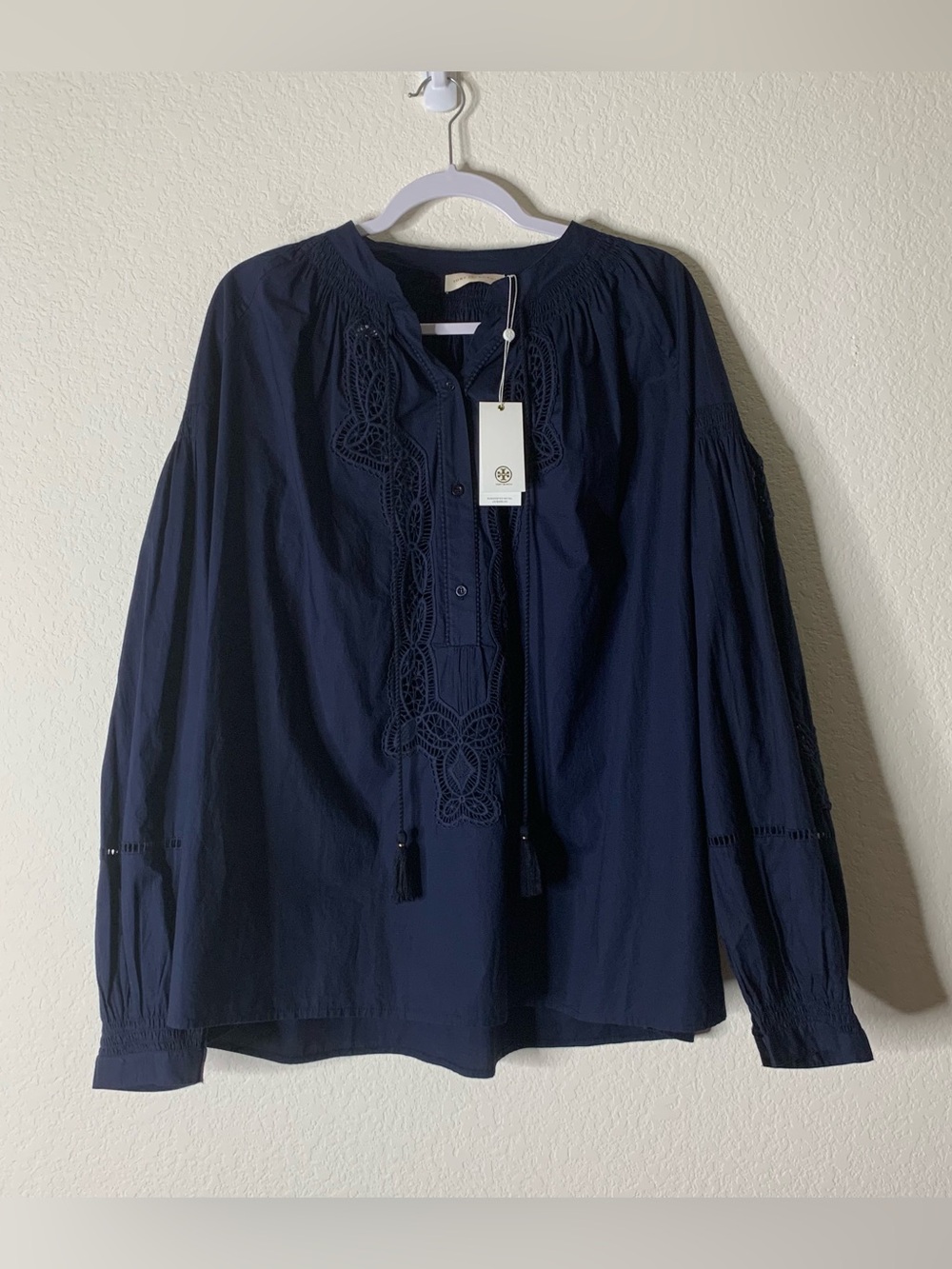 Tory Burch women’s navy Kimberley eyelet long sleeve tassel blouse XL NWT